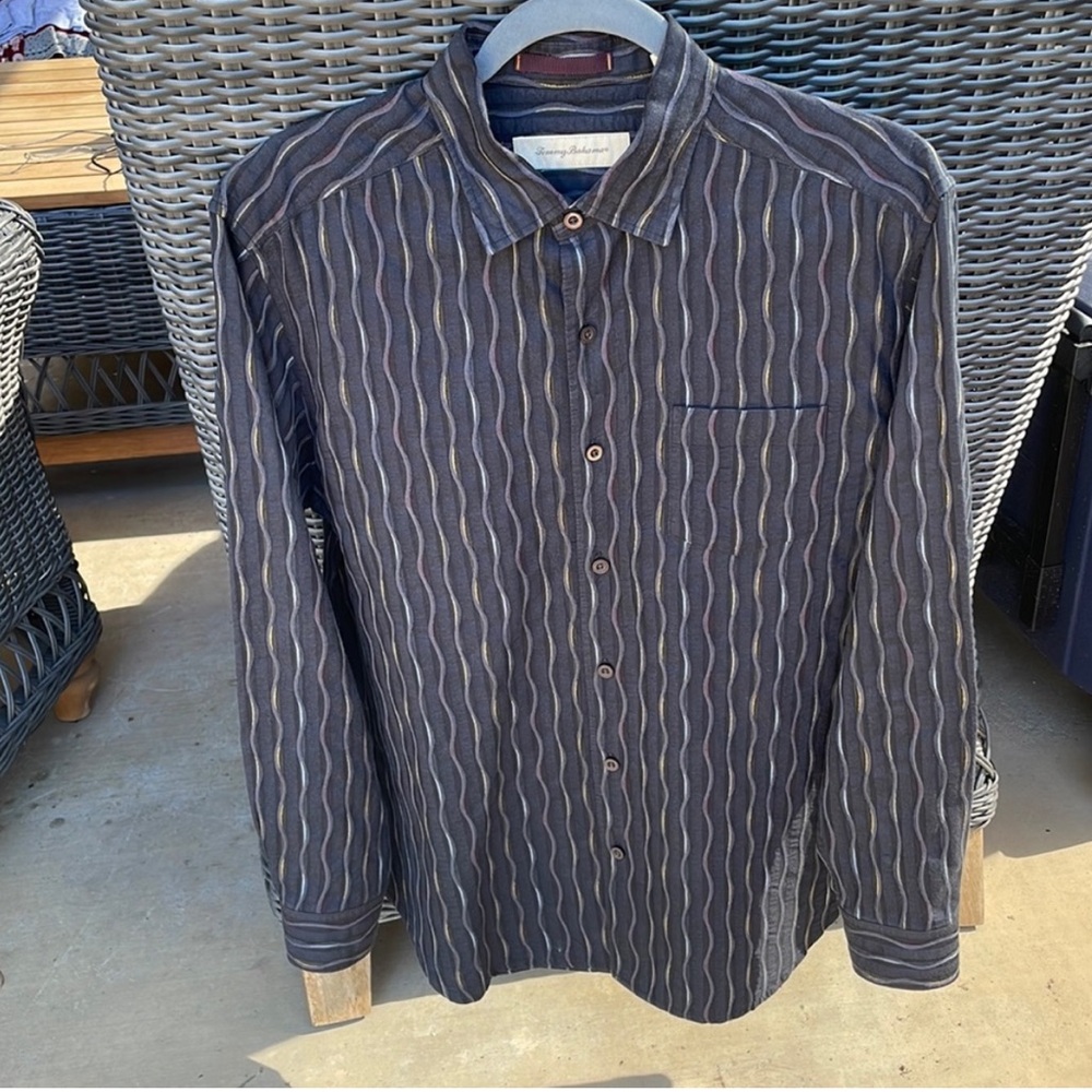 Tommy Bahama Men's Squiggle Striped Long Sleeve Button Down Shirt